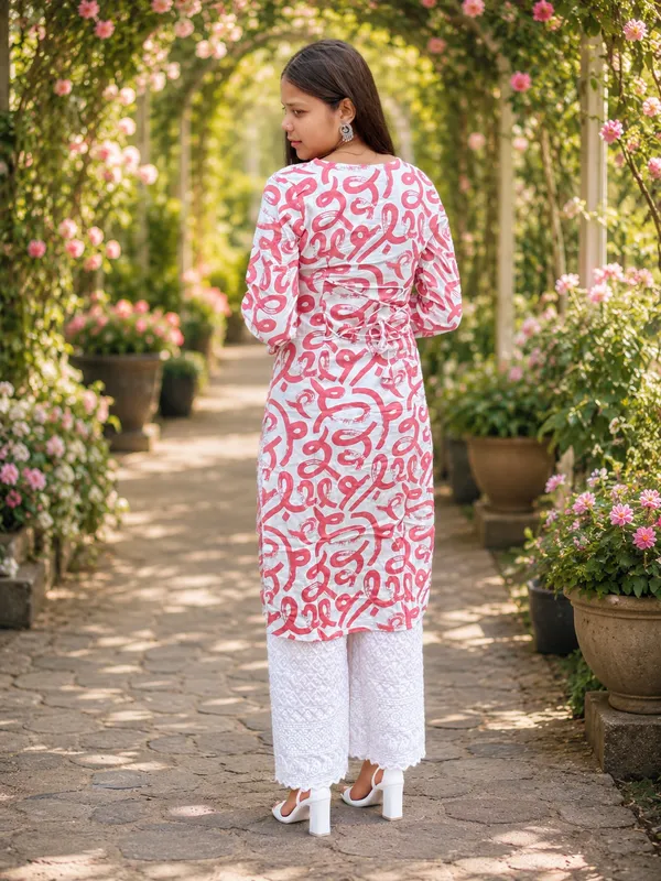 Bibhatsu_Women's_Pink_Printed_Straight_Kurti_3/4_Sleeve