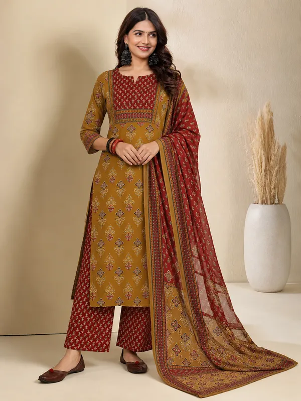 Women_Mustard_&_Maroon_Pure_Cotton_Buta_Kurta_Pant_Dupatta_Set