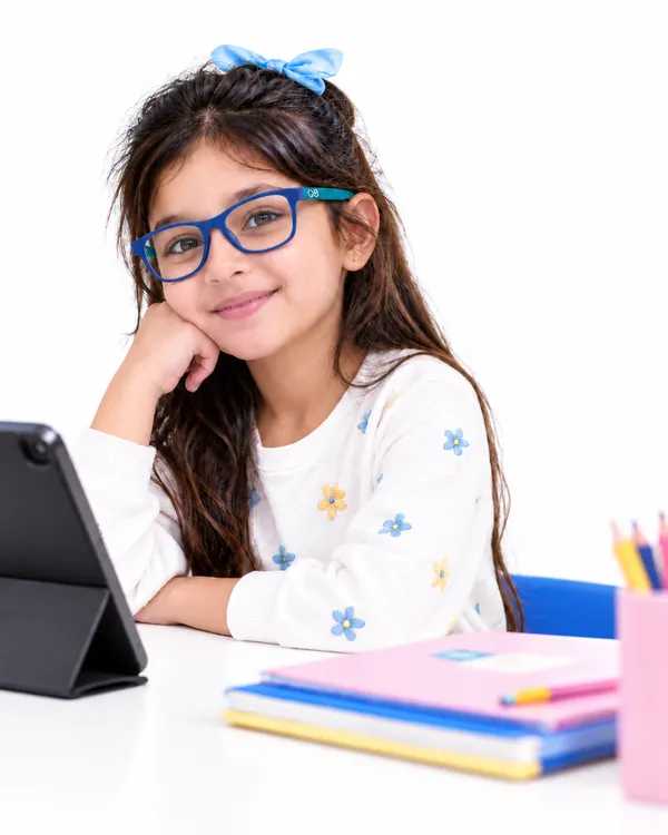 Quickstyle_Blue_Light_Blocking_Glasses_For_Kids_420nm_Uv_Protection_Protect_Young_Eye_S_From_Screen_Devices_Relieves_Eye_Strain_Lightweight_Blue_Light_Filter