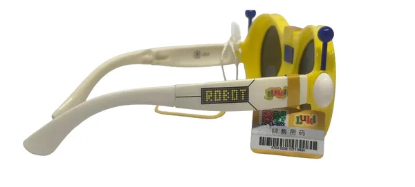 Autobot_Bumblebee_Edition_Kids_Sunglasses_Transforming_Yellow_Robot_100_Uv_Protection_4_10y