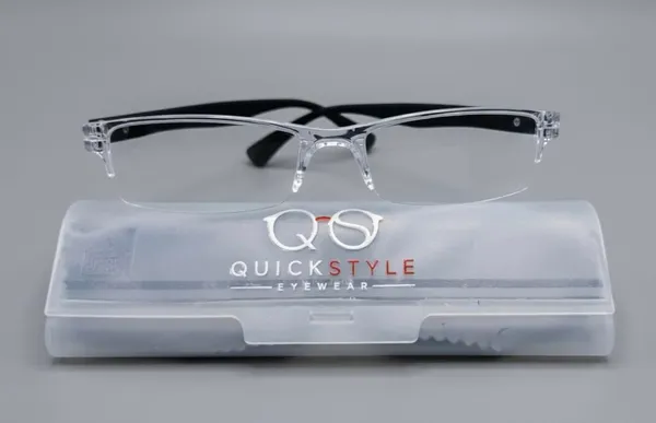 Quick_Style_Hc_Reading_Glasses_Unisex_3_0_Full_Transparency_Front_Matte_Black_Temples_Full_Magnification_Range_Contemporary_Style_Unisex_Design