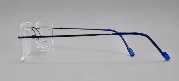 Blue_Metal_Rimless_Rectangle_Eyeglass_Frame_For_Unisex
