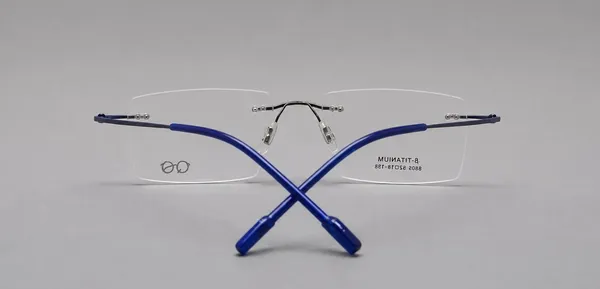 Blue_Metal_Rimless_Rectangle_Eyeglass_Frame_For_Unisex