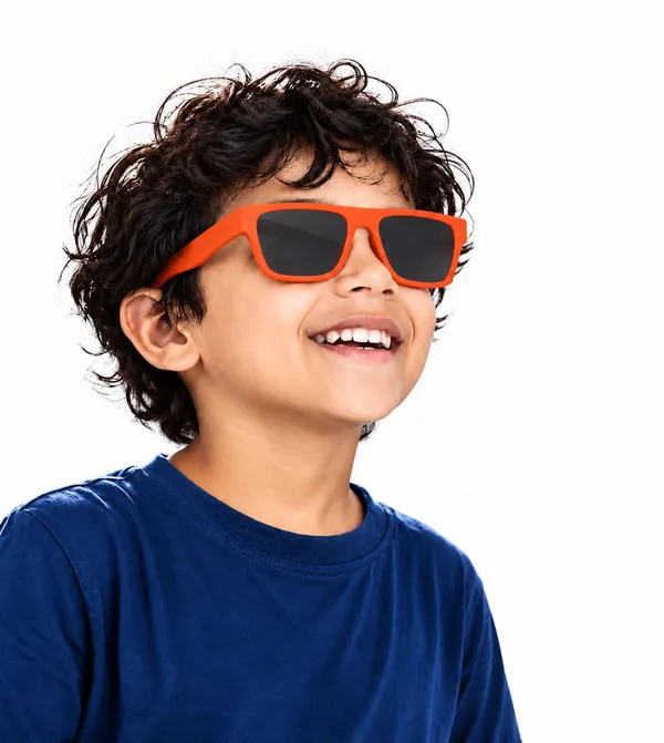 Kids_Retro_Sunglasses_Oversized_Age_5y_To_12y_Uv_Protection_Bold_Stylish