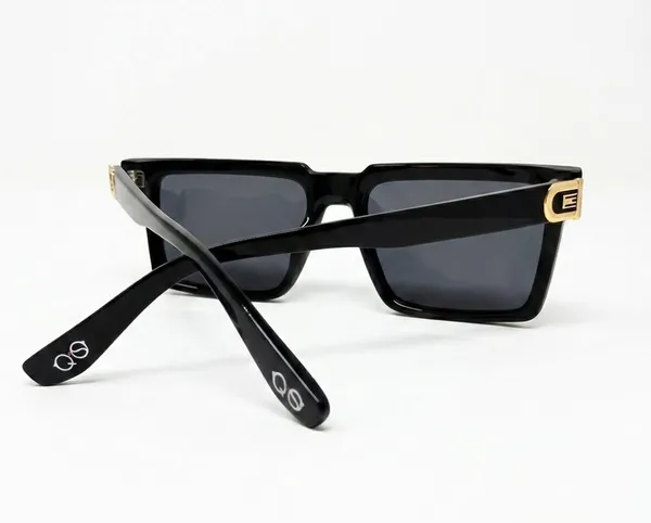 Black_Tr90_Shield_Polarized_Sunglasses_For_Men_Women