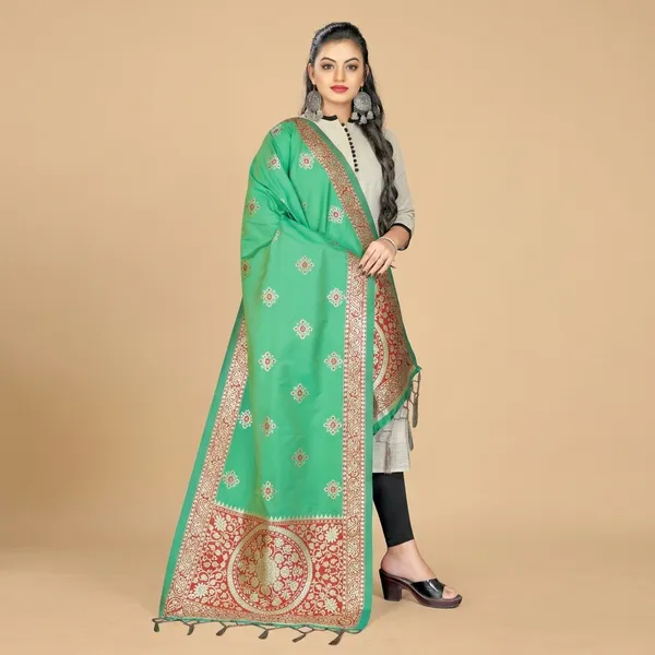 Green_Threads_Jacquard_Self_Design_Dupatta_For_Women