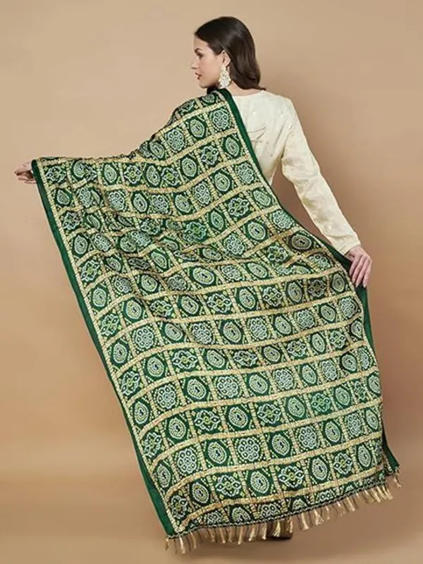 Dark_Green_Chinon_Crushed_Bandhani_Printed_Dupatta_With_Tassels_For_Women