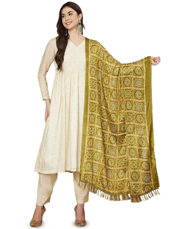Olive_Green_Chinon_Crushed_Bandhani_Printed_Dupatta_With_Tassels_For_Women
