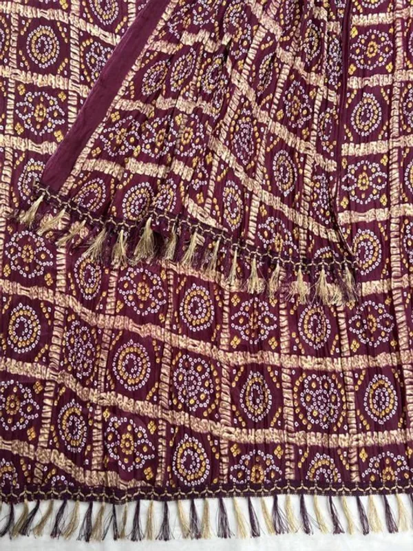 Purple_Chinon_Crushed_Bandhani_Printed_Dupatta_With_Tassels_For_Women