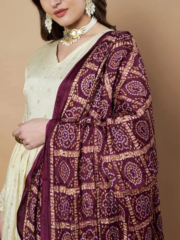 Purple_Chinon_Crushed_Bandhani_Printed_Dupatta_With_Tassels_For_Women