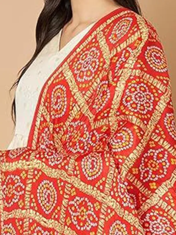 Red_Chinon_Crushed_Bandhani_Printed_Dupatta_With_Tassels_For_Women