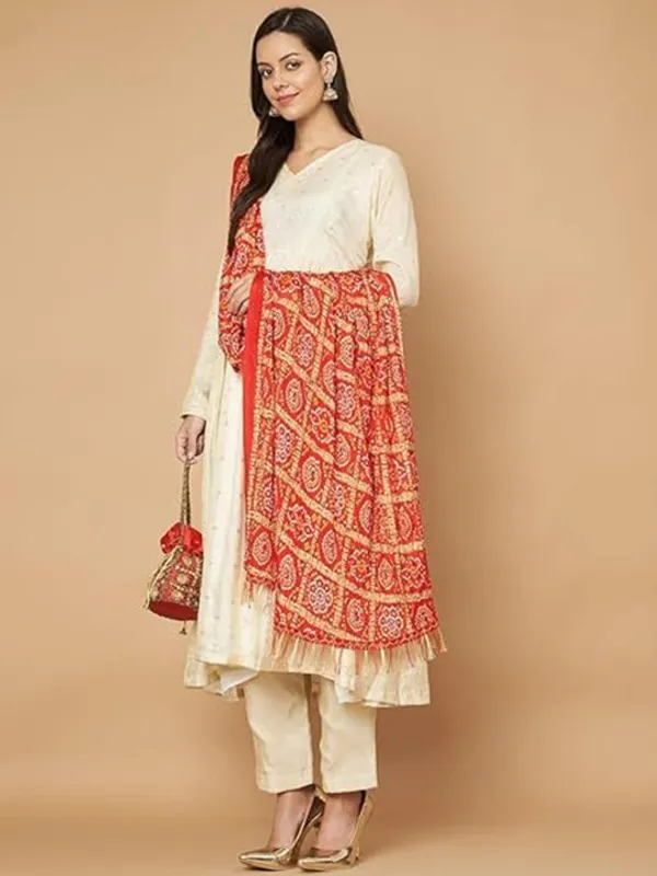 Red_Chinon_Crushed_Bandhani_Printed_Dupatta_With_Tassels_For_Women