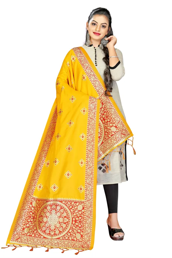 Yellow_Threads_Jacquard_Self_Design_Dupatta_For_Women