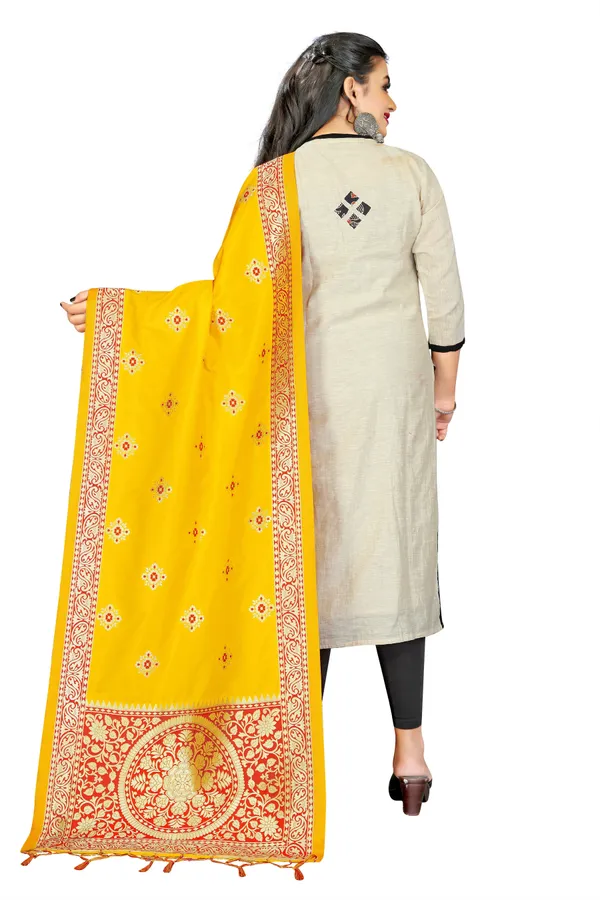 Yellow_Threads_Jacquard_Self_Design_Dupatta_For_Women
