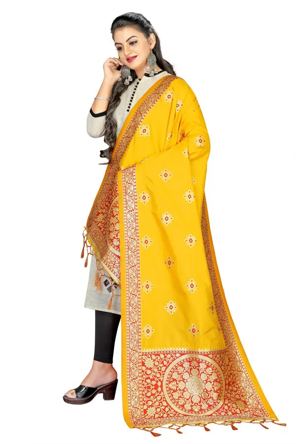 Yellow_Threads_Jacquard_Self_Design_Dupatta_For_Women