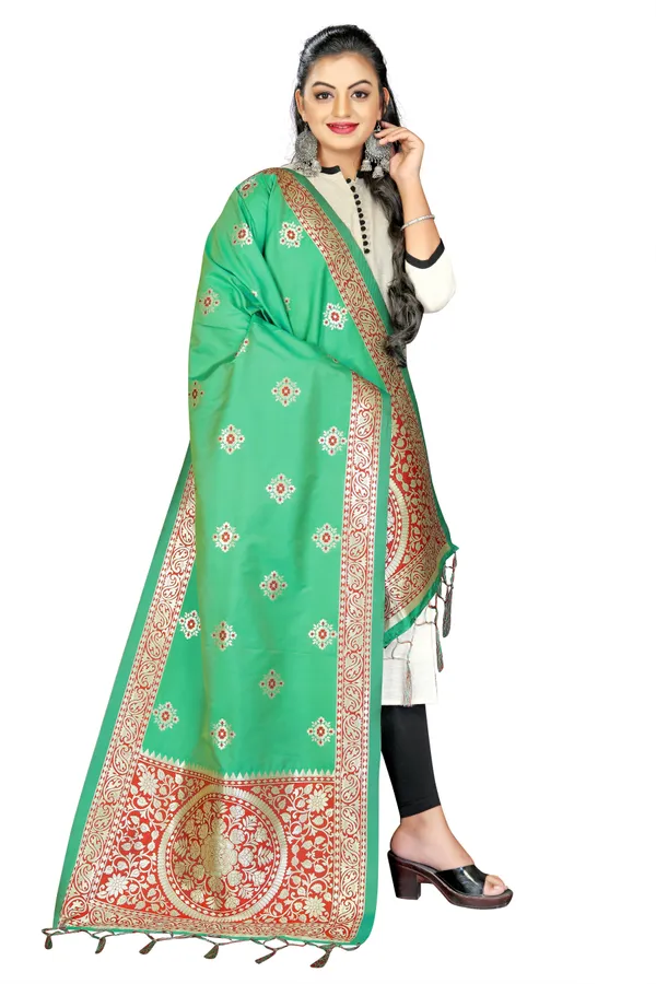 Green_Threads_Jacquard_Self_Design_Dupatta_For_Women
