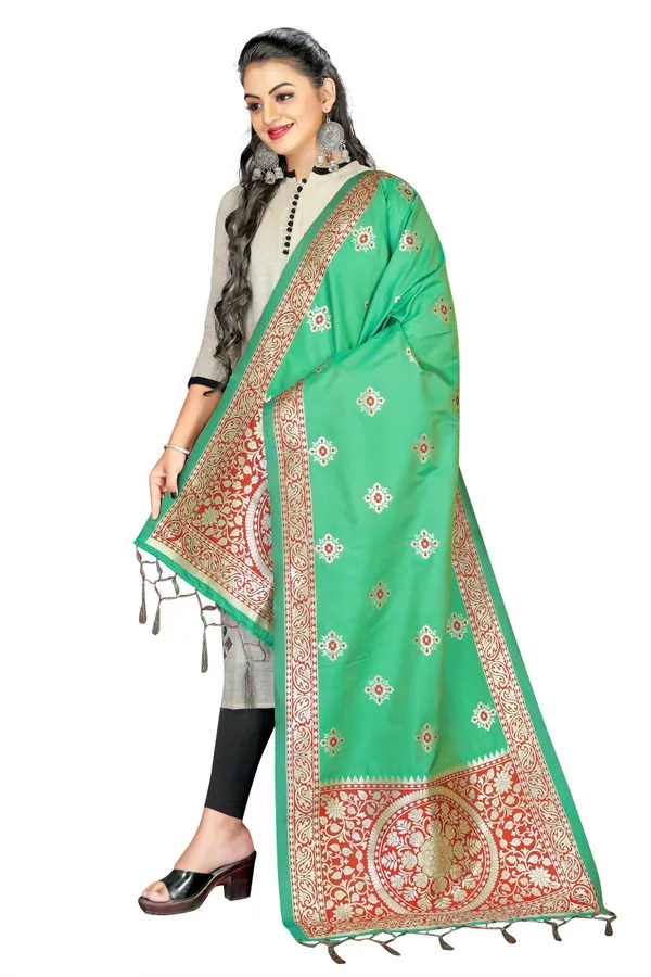 Green_Threads_Jacquard_Self_Design_Dupatta_For_Women