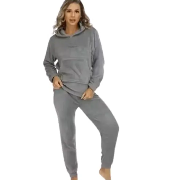 Women_Sweatshirt_And_Trouser_Set