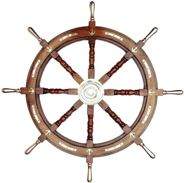 Ship_Wheel_With_Golden_Handles