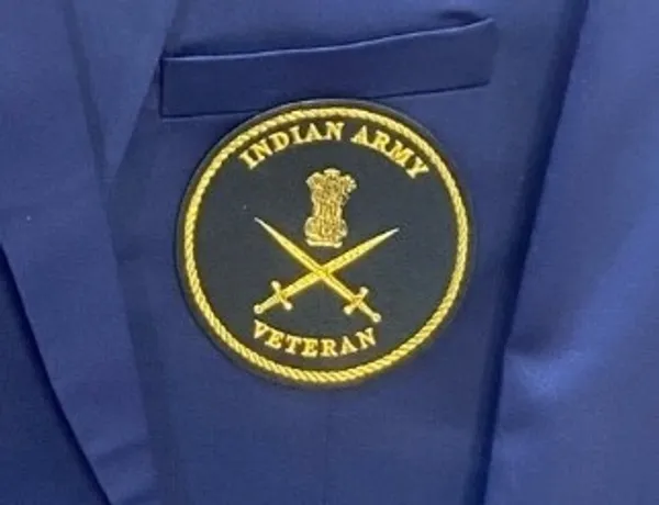 Army_Flick_Badge_For_Coats_Over_All