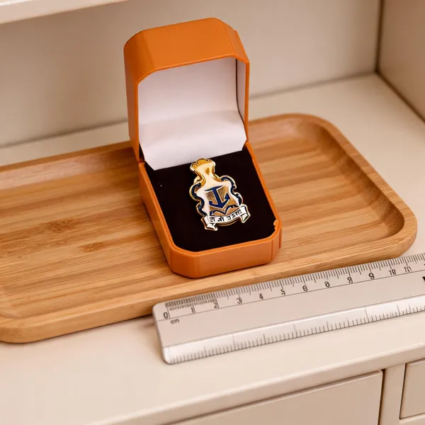 Golden_Brass_Engraved_Indian_Navy_Lapel_Pin_For_Unisex