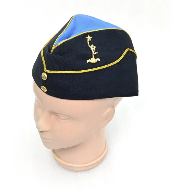 Signal_Cap_With_Signal_Brass_Jimmy