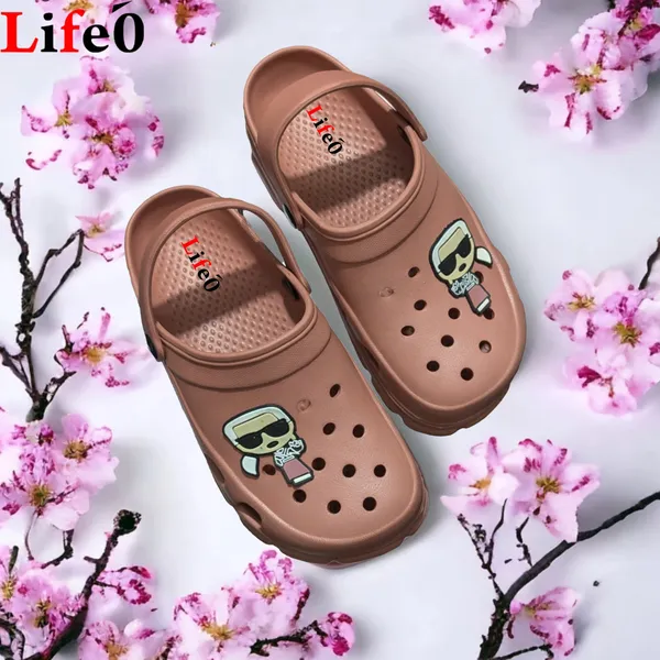 Brown_Casual_Clog_Shoes_For_Adults