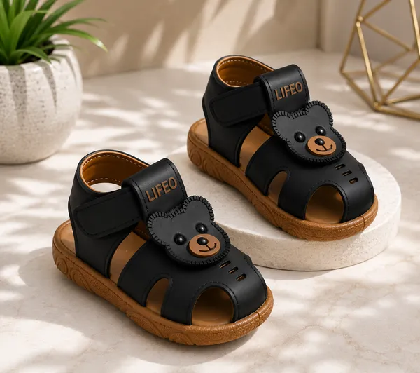Black_And_Brown_Bear_Design_Sandals_For_Kids