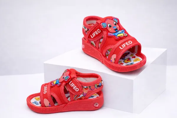 Pink_Cartoon_Velcro_Sandals_For_Girls
