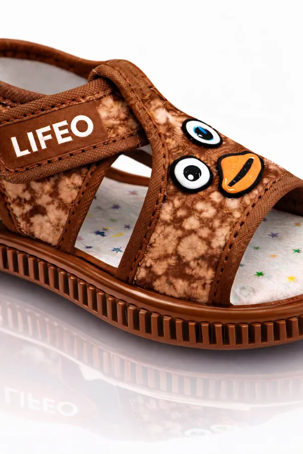 Brown_Printed_Sandals_For_Kids