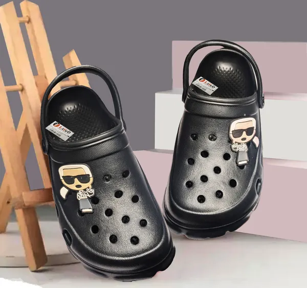 Black_Casual_Clogs_For_Unisex