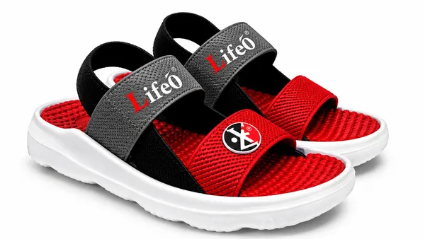 Red_And_Black_Casual_Sandals_For_Boys