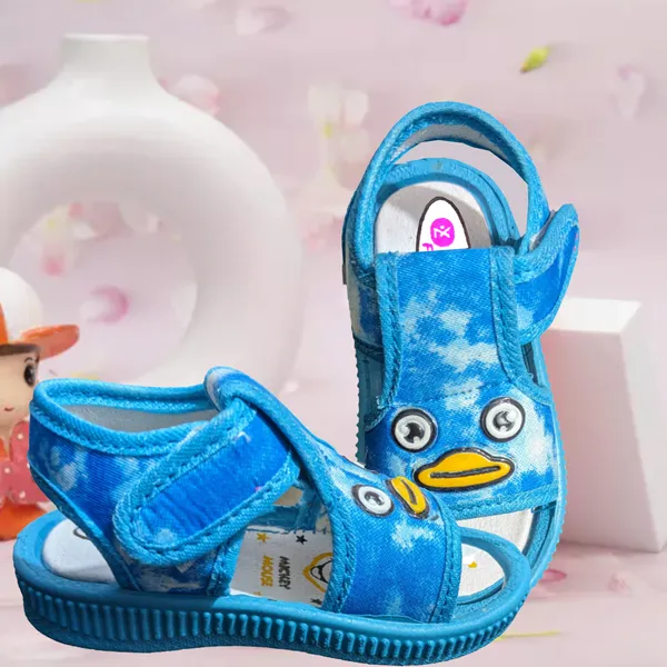 Sky_Blue_Textured_Cartoon_Sandals_For_Kids