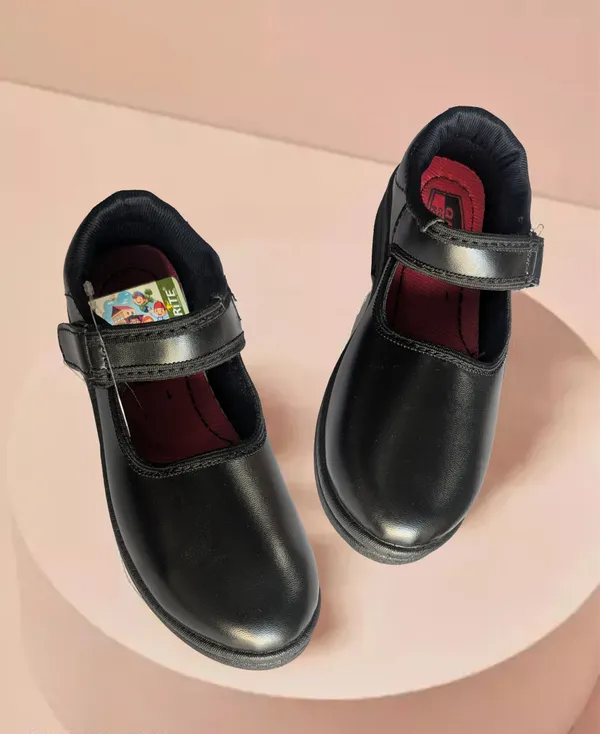 Black_Pvc_Mary_Jane_School_Shoes_For_Girls