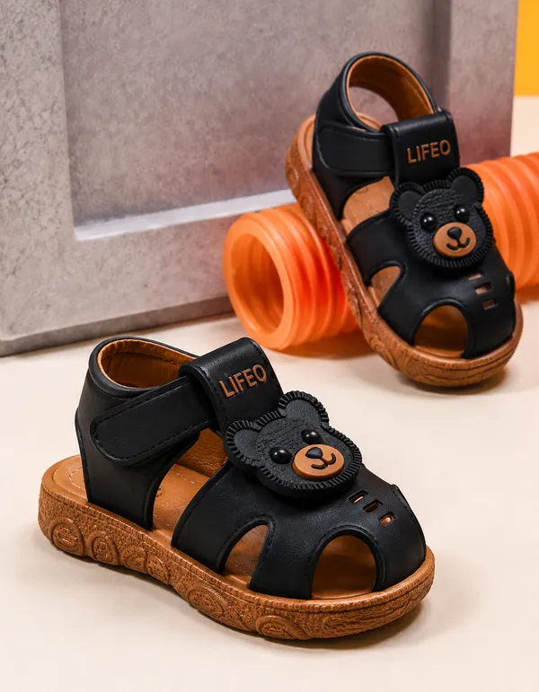 Black_And_Brown_Bear_Design_Sandals_For_Kids