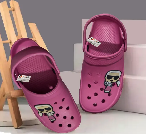 Pink_Casual_Clogs_For_Women