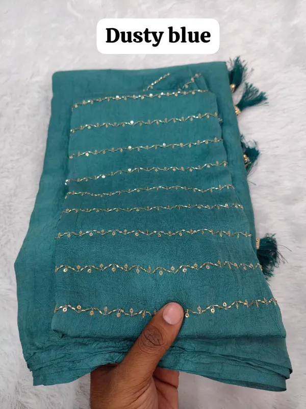 Green_Rangoli_Crush_Embellished_Saree_For_Women