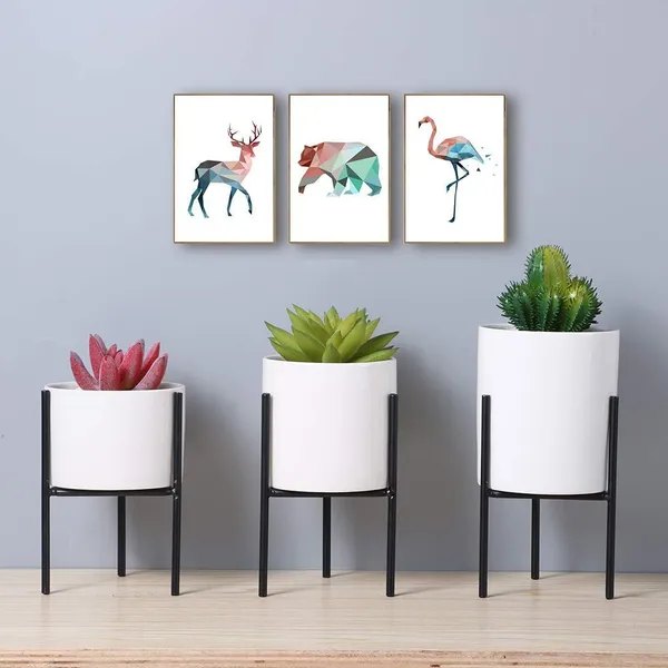 Planter_With_Iron_Stand