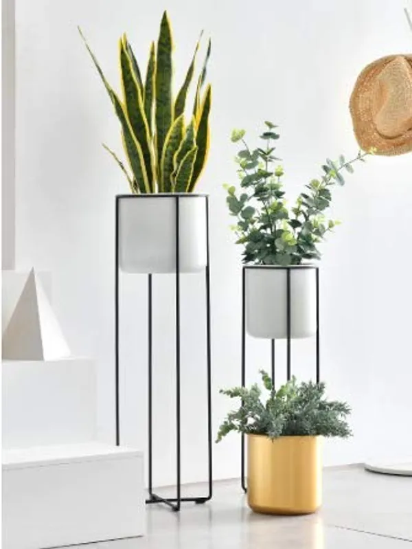 Metal_Plant_Stand_Set