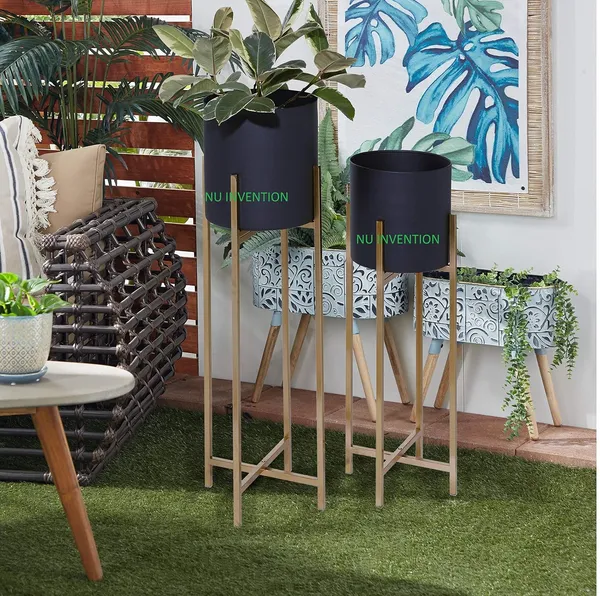 Metal_Planter_With_Stand_Set