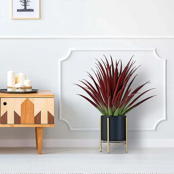 Plant_Stand_Metal
