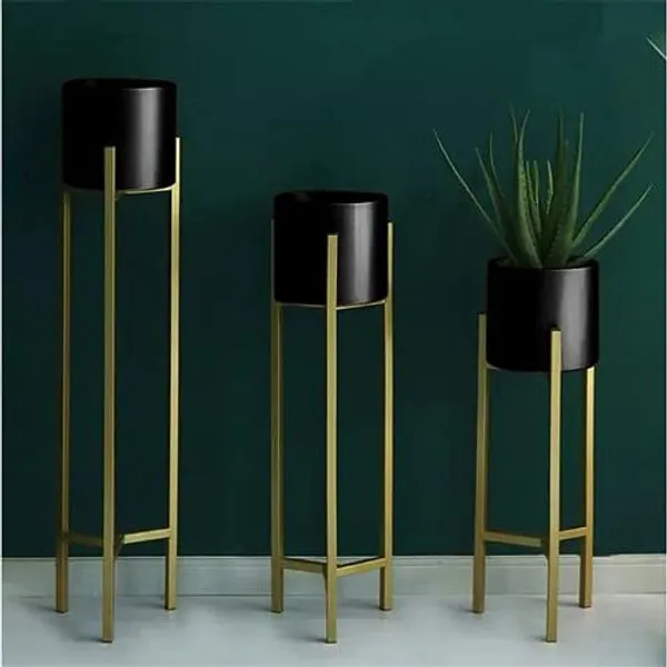 Wrought_Iron_Pot_Stand