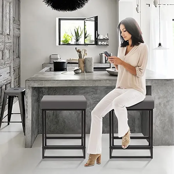 Counter_Height_Backless_Bar_Stool_With_Pu_Leather_Saddle_Seat