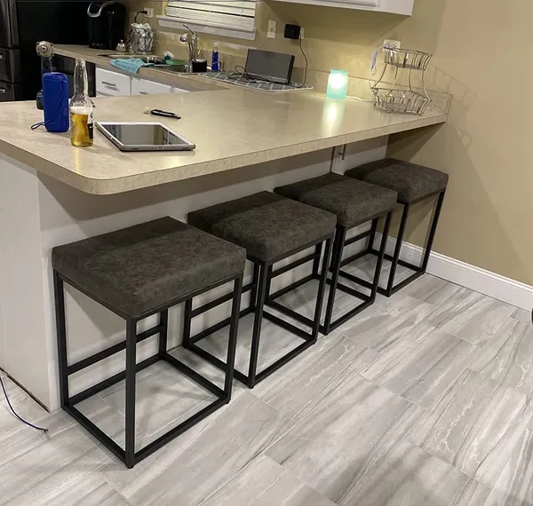 Counter_Height_Backless_Bar_Stool_With_Pu_Leather_Saddle_Seat
