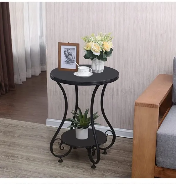 Round_Coffee_Table_With_Metal_Base