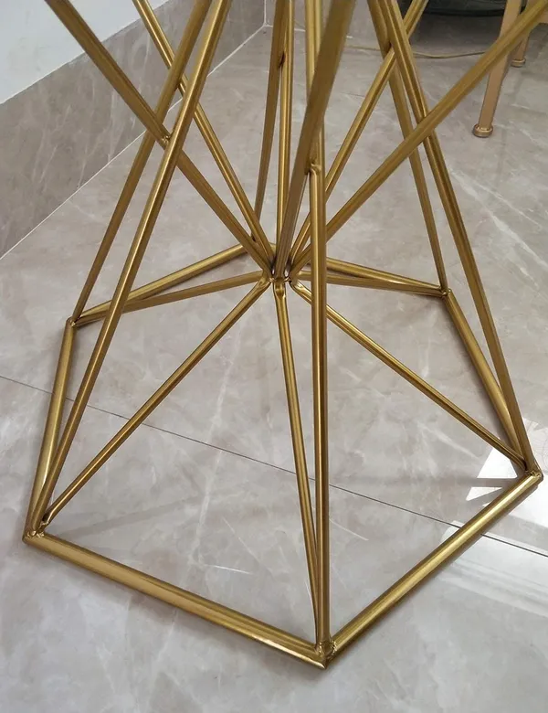 Metal_End_Table_With_Faux_Marble_Top