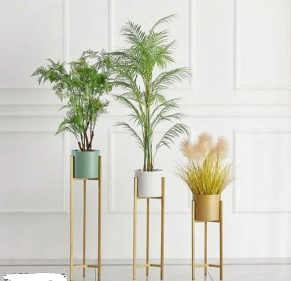 Metal_Plant_Stand_With_Planter_Pot