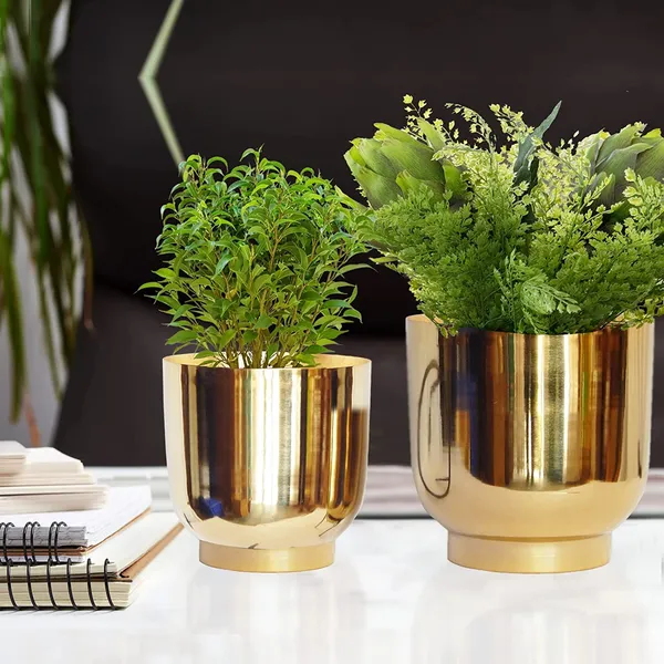Metal_Plant_Pot_With_Stand