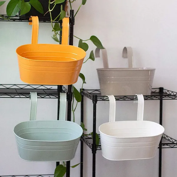 Metal_Oval_Hanging_Planter_With_Hooks_Set_Of_4
