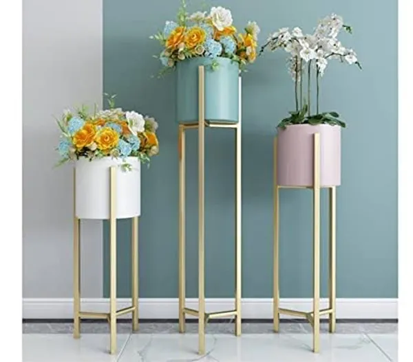 Metal_Plant_Stand_With_Planter_Pot